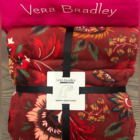 Vera Bradley Fleece Throw Blanket NWT
❤️🔥FIRM PRICE❤️🔥 - Picture 4 of 6